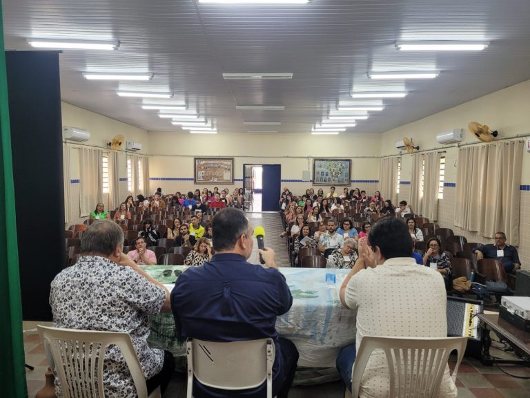 O CURSINHO PRÉ-ENEM ESPERANÇAR FOI CONTEMPLADO NO EDITAL DE CHAMADA PÚBLICA DA REDE NACIONAL DE CURSINHOS POPULARES (CPOP) ATRAVÉS DA SECADI/MEC