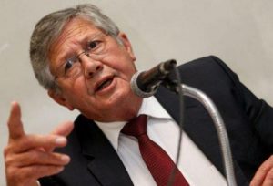 PROGRAMA DE RÁDIO DO EX-PREFEITO VIRA “MESA DAS LAMENTAÇÕES” E REFORÇA DISCURSO DE INCONFORMISMO POLÍTICO EM SERTÂNIA