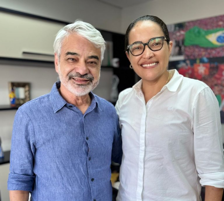 POLLYANNA ABREU SE REÚNE COM SENADORES FERNANDO DUEIRE E HUMBERTO COSTA E TRAÇA PLANOS PARA SERTÂNIA