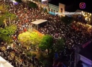 SERTÂNIA REVIVE A EFERVESCÊNCIA DA FESTA DA “RUA VELHA” QUE ESTAVA ESQUECIDA HÁ PELO MENOS 20 ANOS (VEJA VÍDEO)