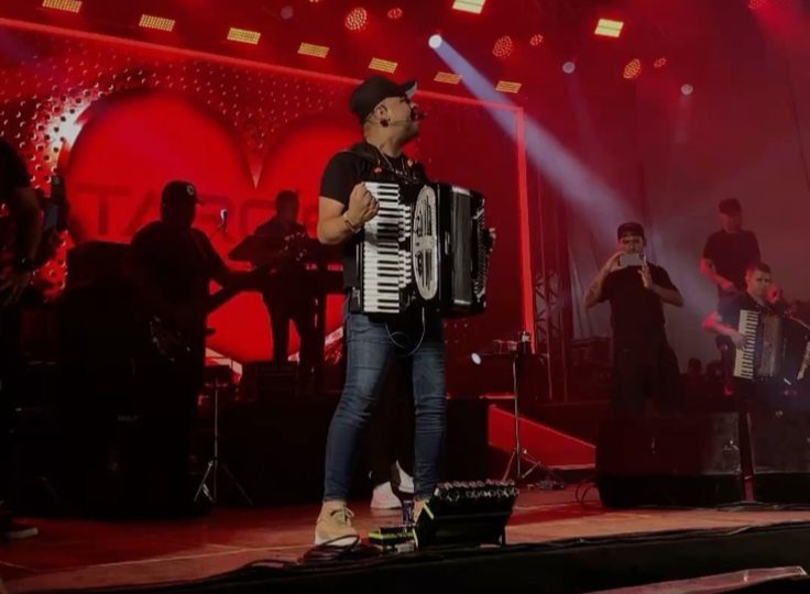 TARCÍSIO DO ACORDEON É CONFIRMADO NA EXPOCOSE 2026 E AUMENTA EXPECTATIVA PARA A MAIOR FESTA DE SERTÂNIA